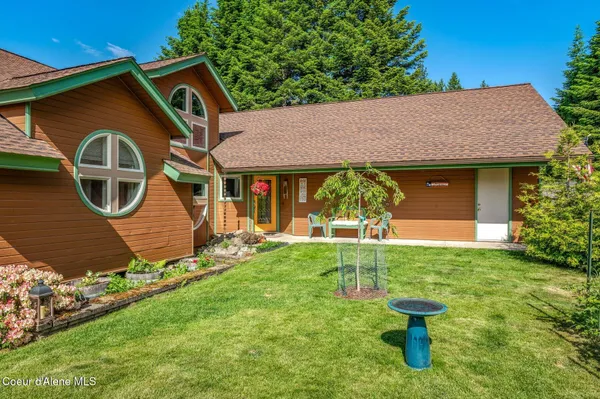 $999,999 | 311 School Road, Hope, ID 83836