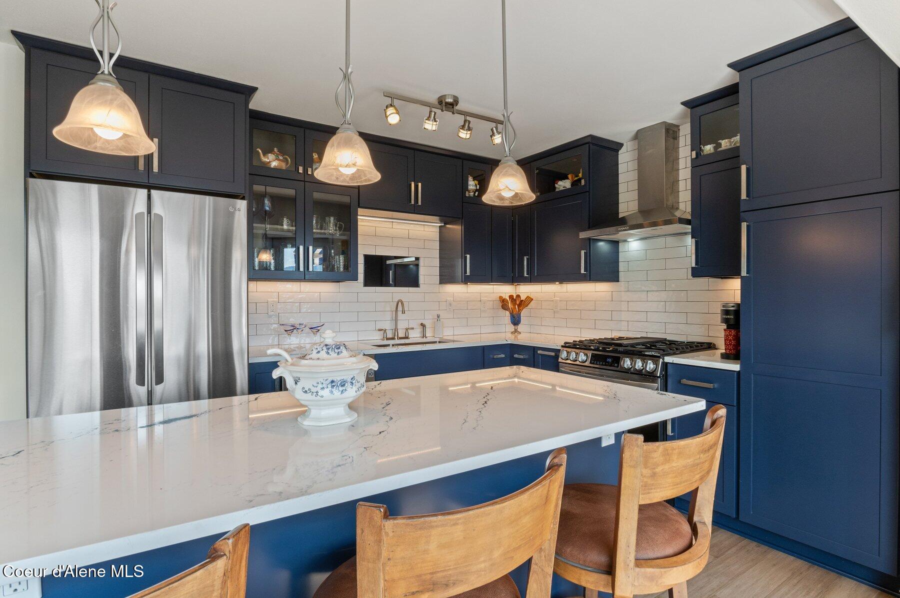 311 School Road Hope, ID 83836 - Photo 41 of 60 Chef's Gourmet Kitchen