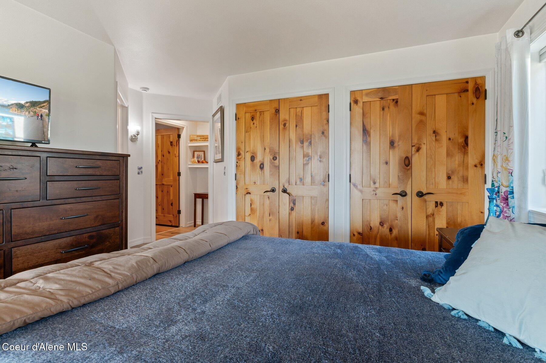 311 School Road Hope, ID 83836 - Photo 44 of 60 Primary Ensuite Bedroom 2