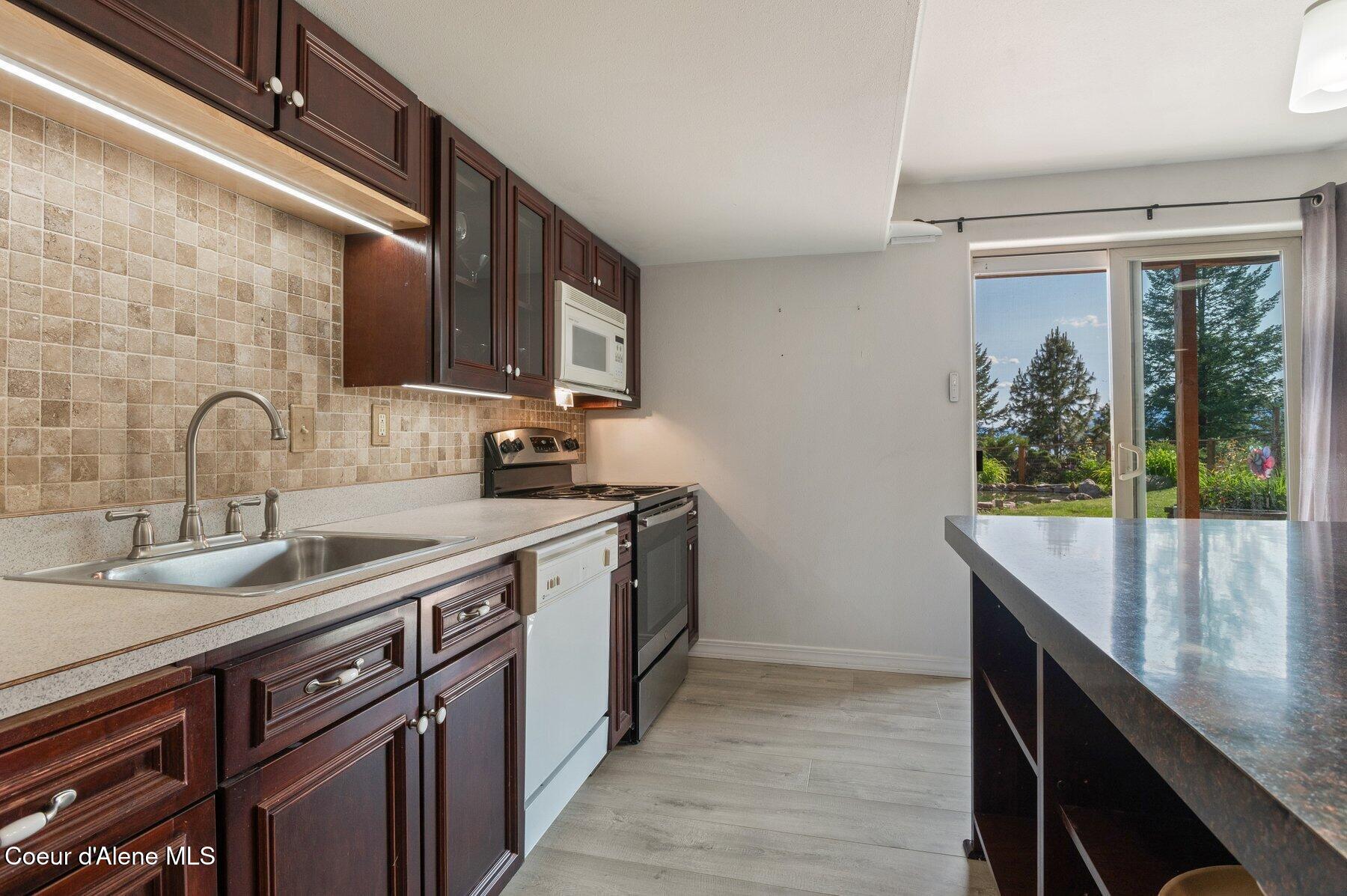 311 School Road Hope, ID 83836 - Photo 55 of 60 Kitchen Downstairs