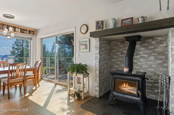 $999,999 | 311 School Road, Hope, ID 83836