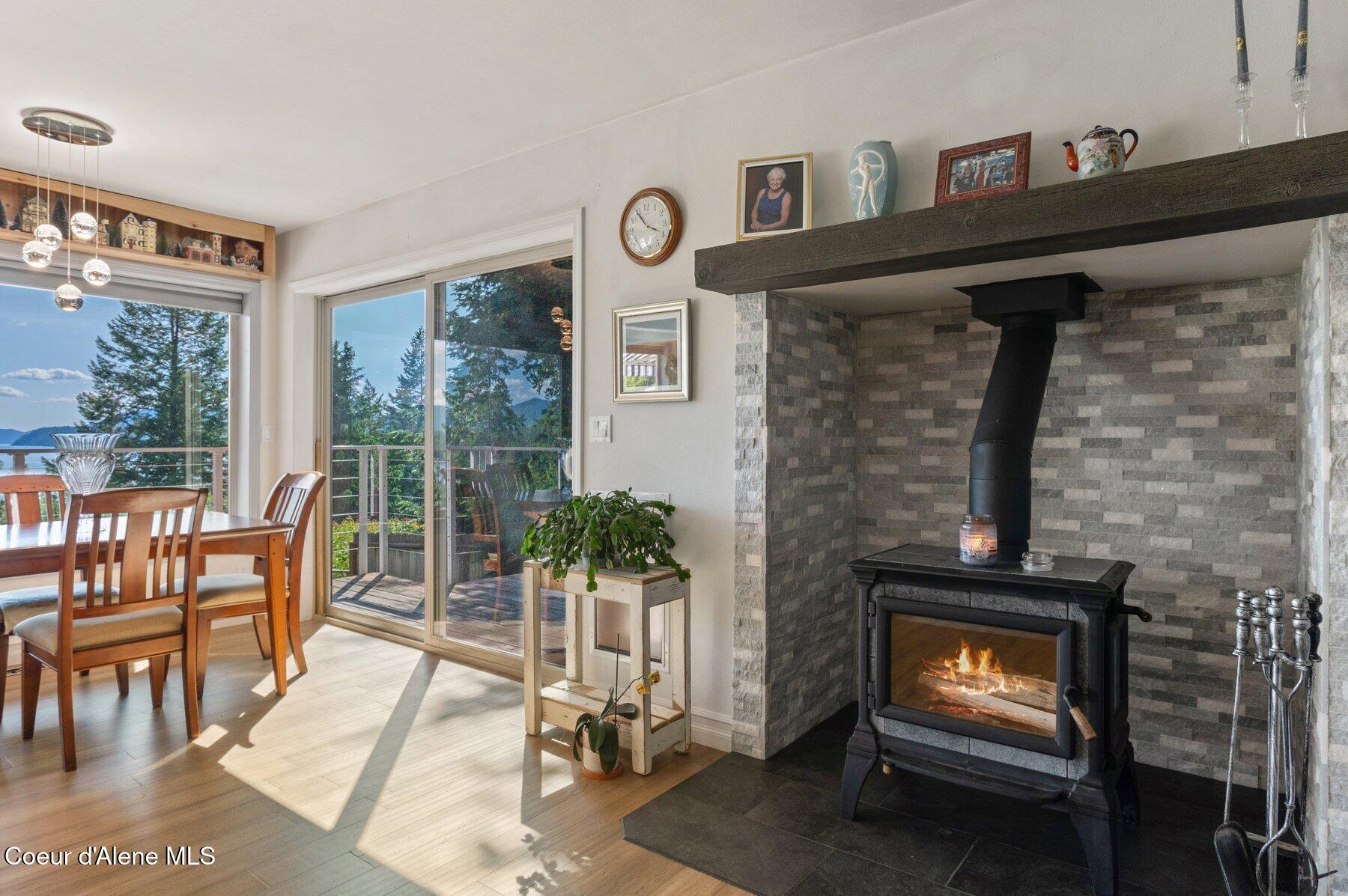 311 School Road Hope, ID 83836 - Photo 10 of 60 Sandstone Rock