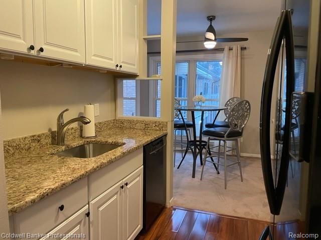 1199 South Sheldon Road, Unit J71 Plymouth, MI 48170 - Photo 8 of 37 Open to Dining Room