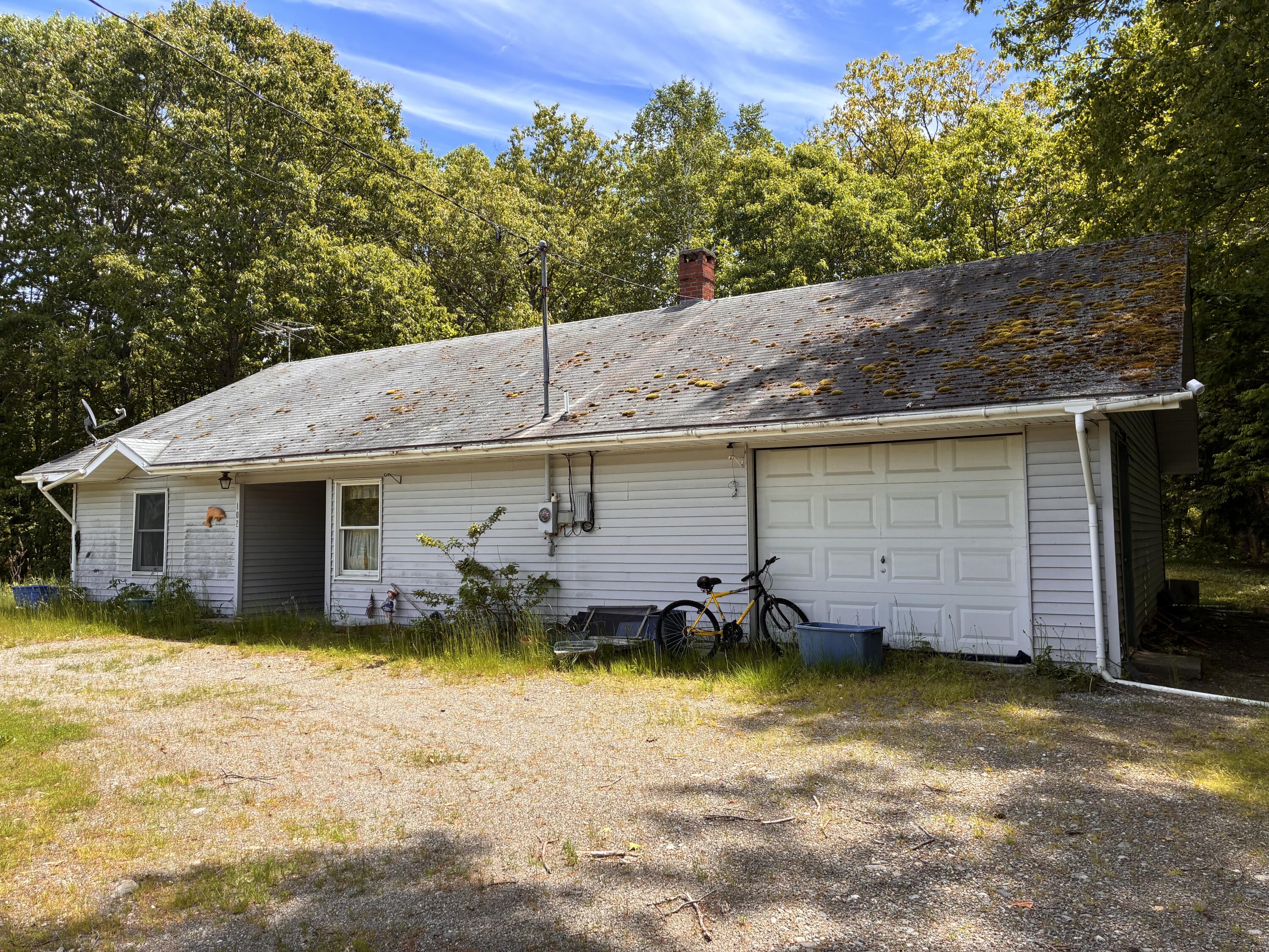 102 Augusta Road Belmont, ME 04952 - Photo 2 of 5 IMG_2241