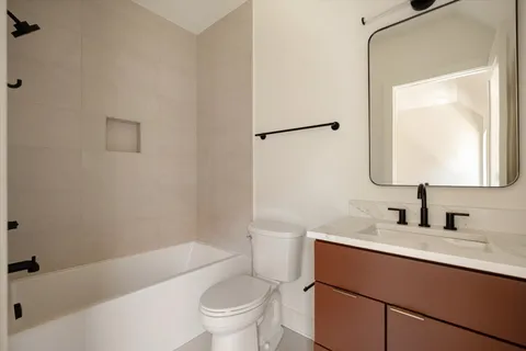 $1,299,900 | 627 Richmond Bend, Nashville, TN 37206
