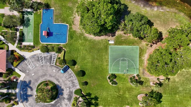 $469,000 | 834 Southwest Lake Charles Circle, Port St. Lucie, FL 34986