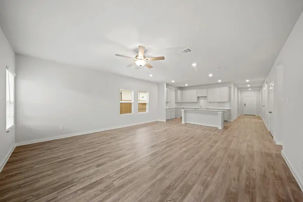 $319,900 | 17018 Clover Fern Lane, Waller, TX 77484