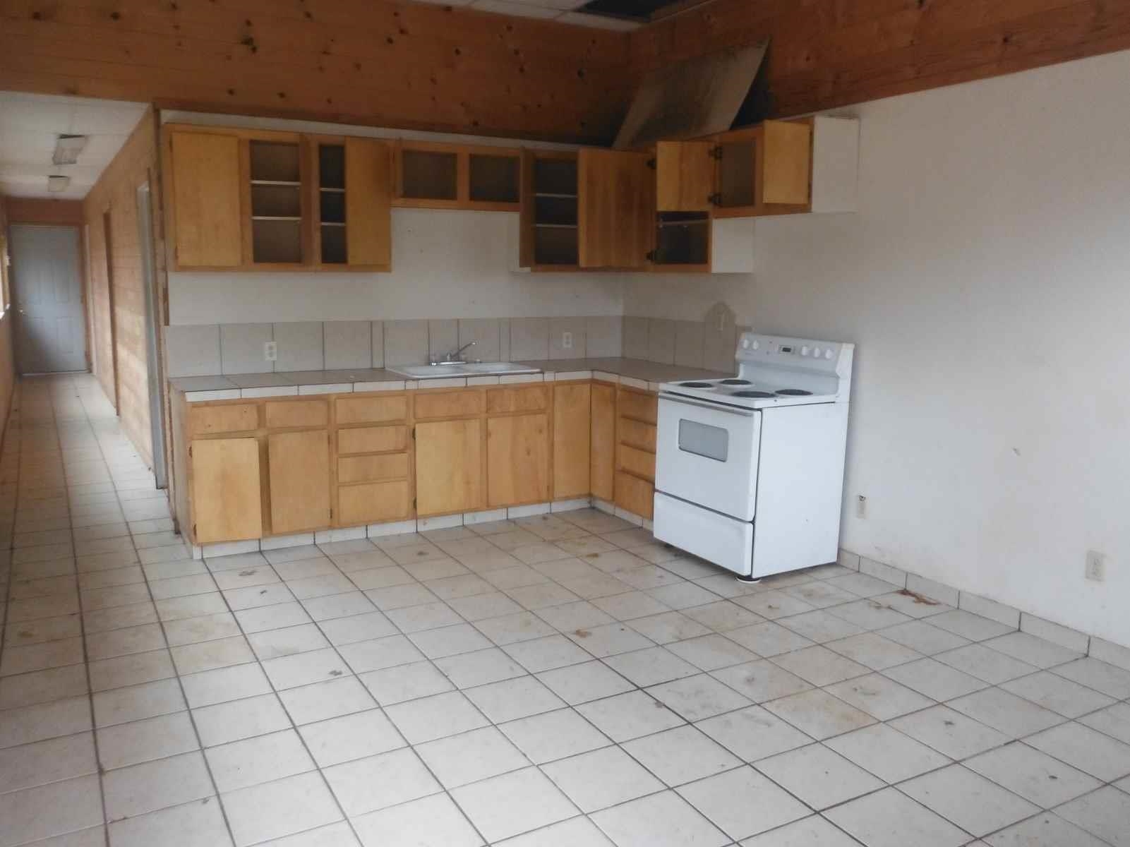 33567 Navion Road Paynes Creek, CA 96075 - Photo 10 of 14 Gallery Image 10