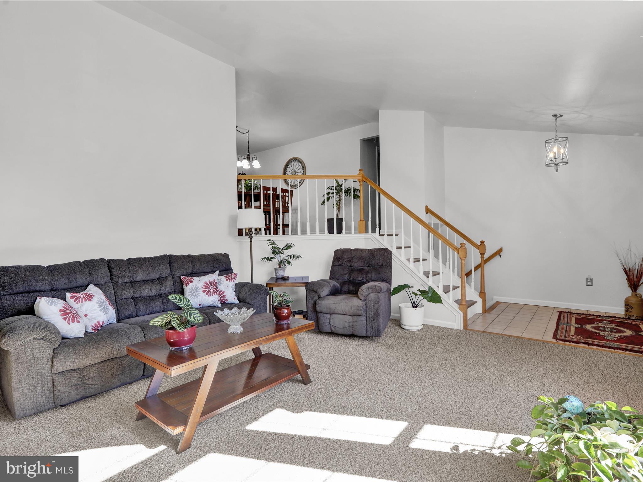 106 Westview Drive Akron, PA 17501 - Photo 3 of 39 360_0628