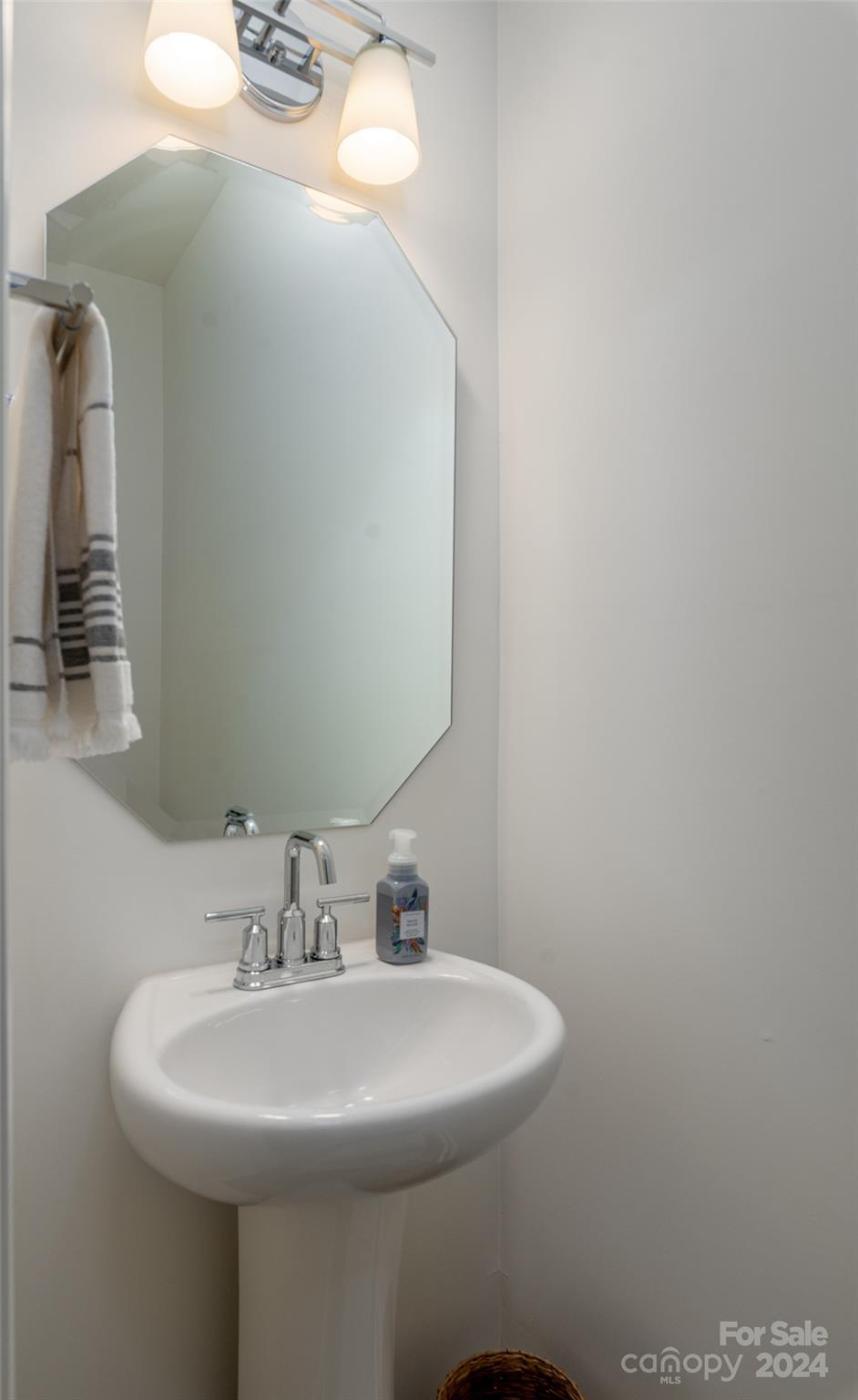 12040 Basking Drive Charlotte, NC 28214 - Photo 22 of 32