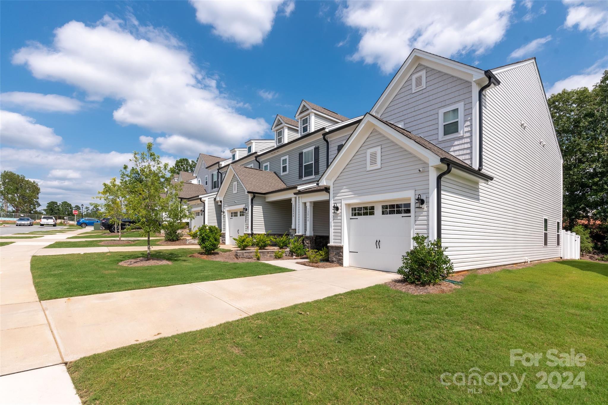 12040 Basking Drive Charlotte, NC 28214 - Photo 3 of 32