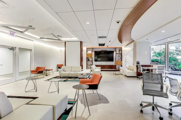 $1,250,000 | 400 East Randolph Street, Unit 371920, Chicago, IL 60601