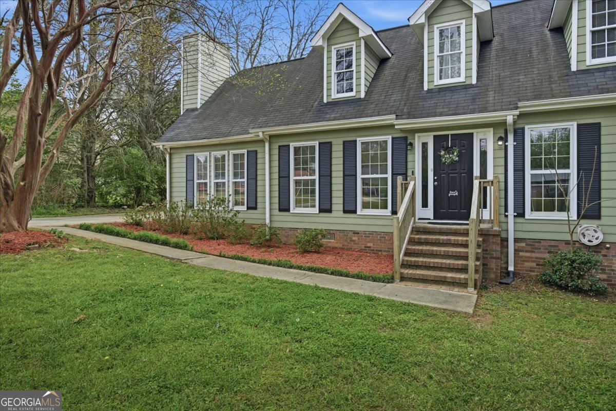 204 Maddox Road Griffin, GA 30224 - Photo 3 of 33