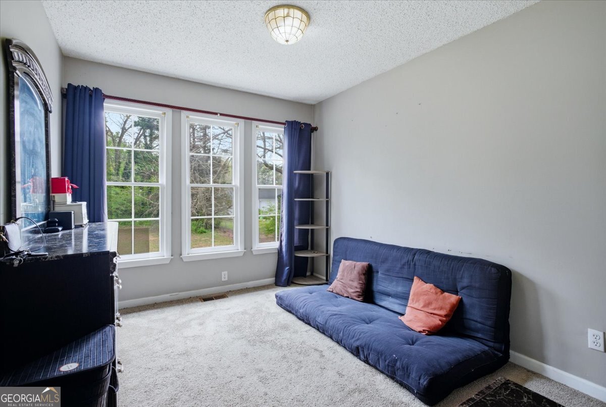 204 Maddox Road Griffin, GA 30224 - Photo 8 of 33