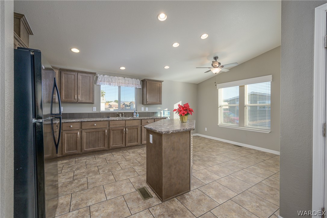 1545 East El Rodeo Road, Unit 104 Fort Mohave, AZ 86426 - Photo 13 of 34 Gallery Image 13