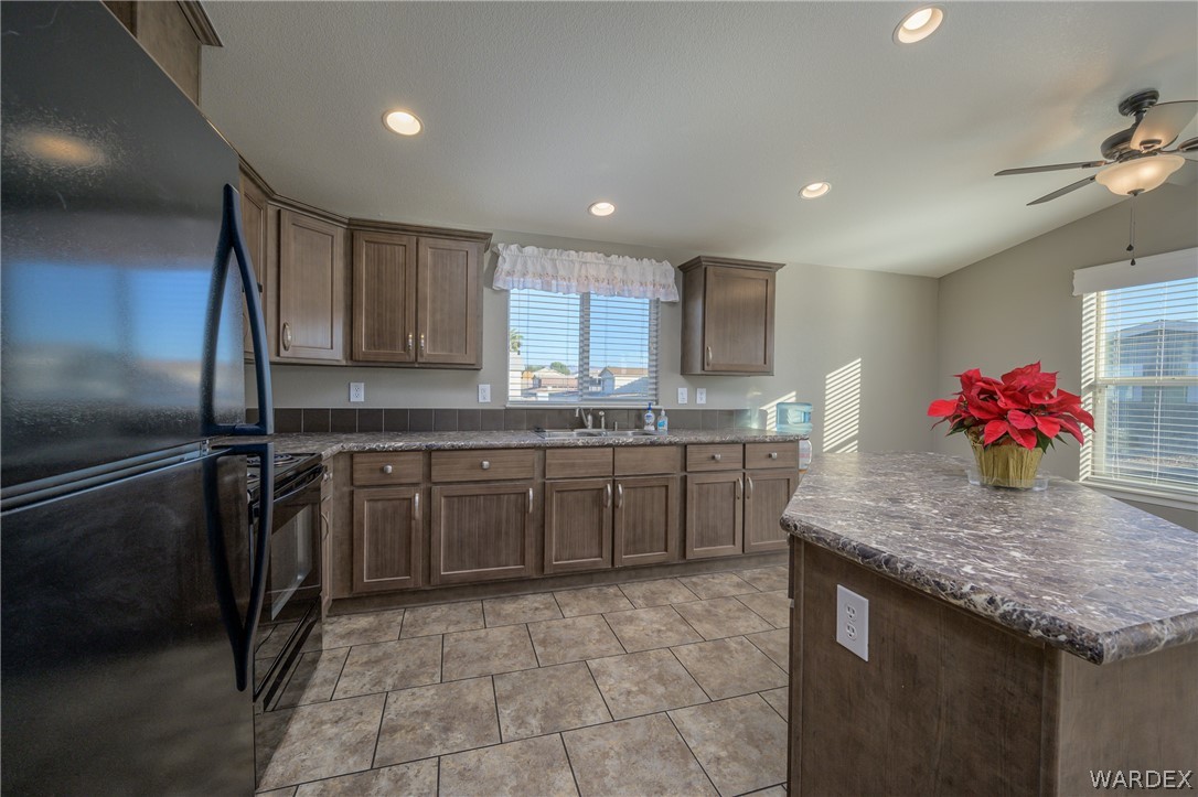 1545 East El Rodeo Road, Unit 104 Fort Mohave, AZ 86426 - Photo 17 of 34 Gallery Image 17