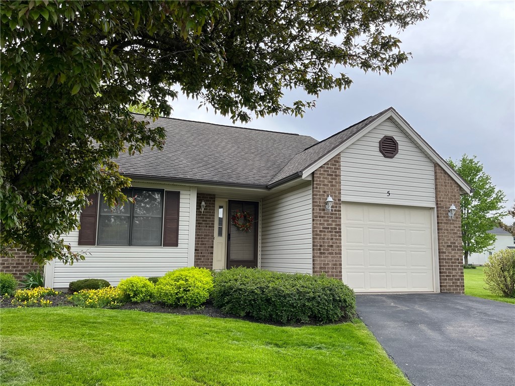 Welcome to 5 Daisy Lane, Mayflower Subdivision