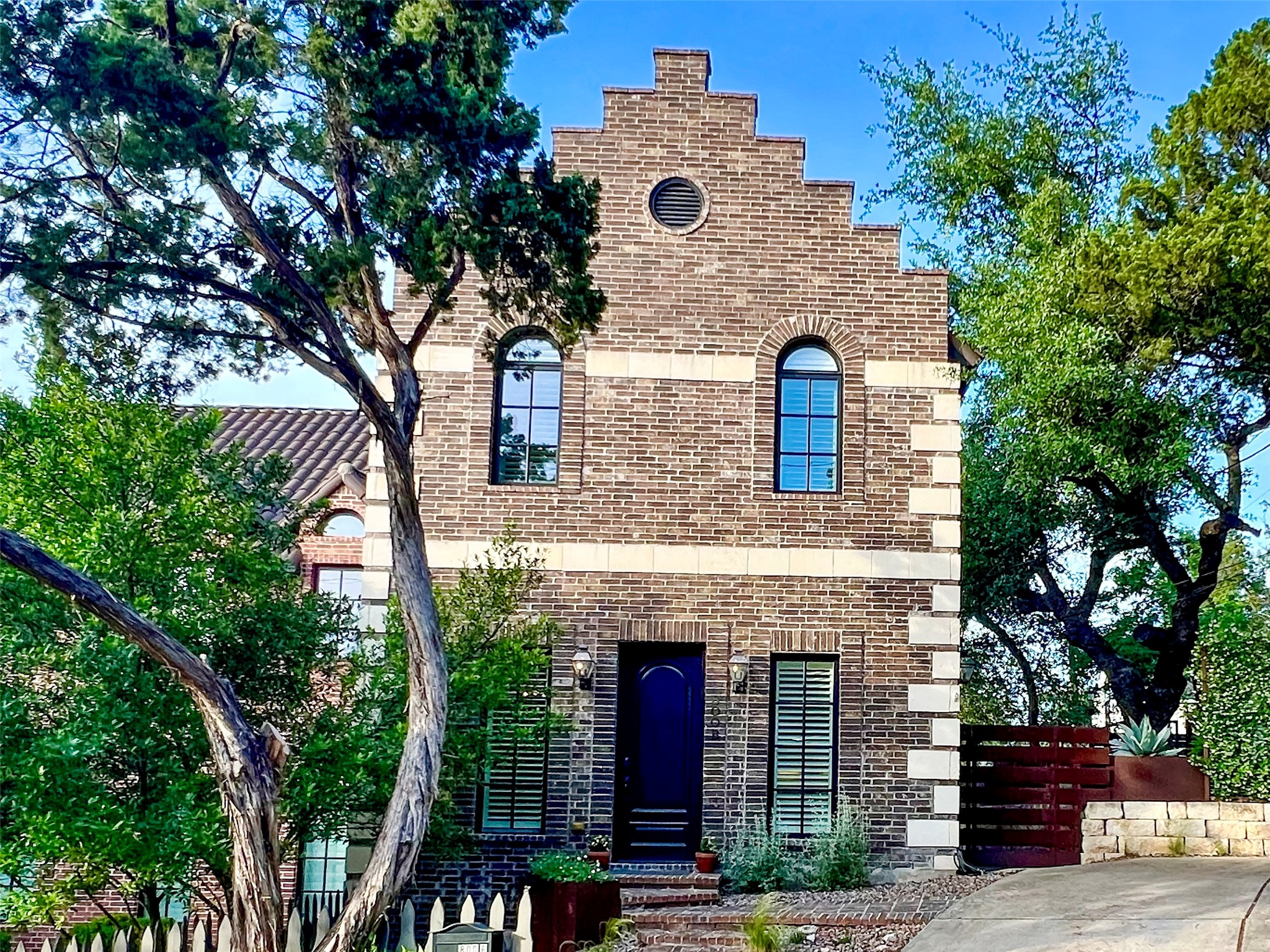 800 Rosedale Terrace, Unit B Austin, TX 78704 - Photo 1 of 40 This home was built with the highest quality; spray foam insulation, tile roof, brick veneer and insulated windows.