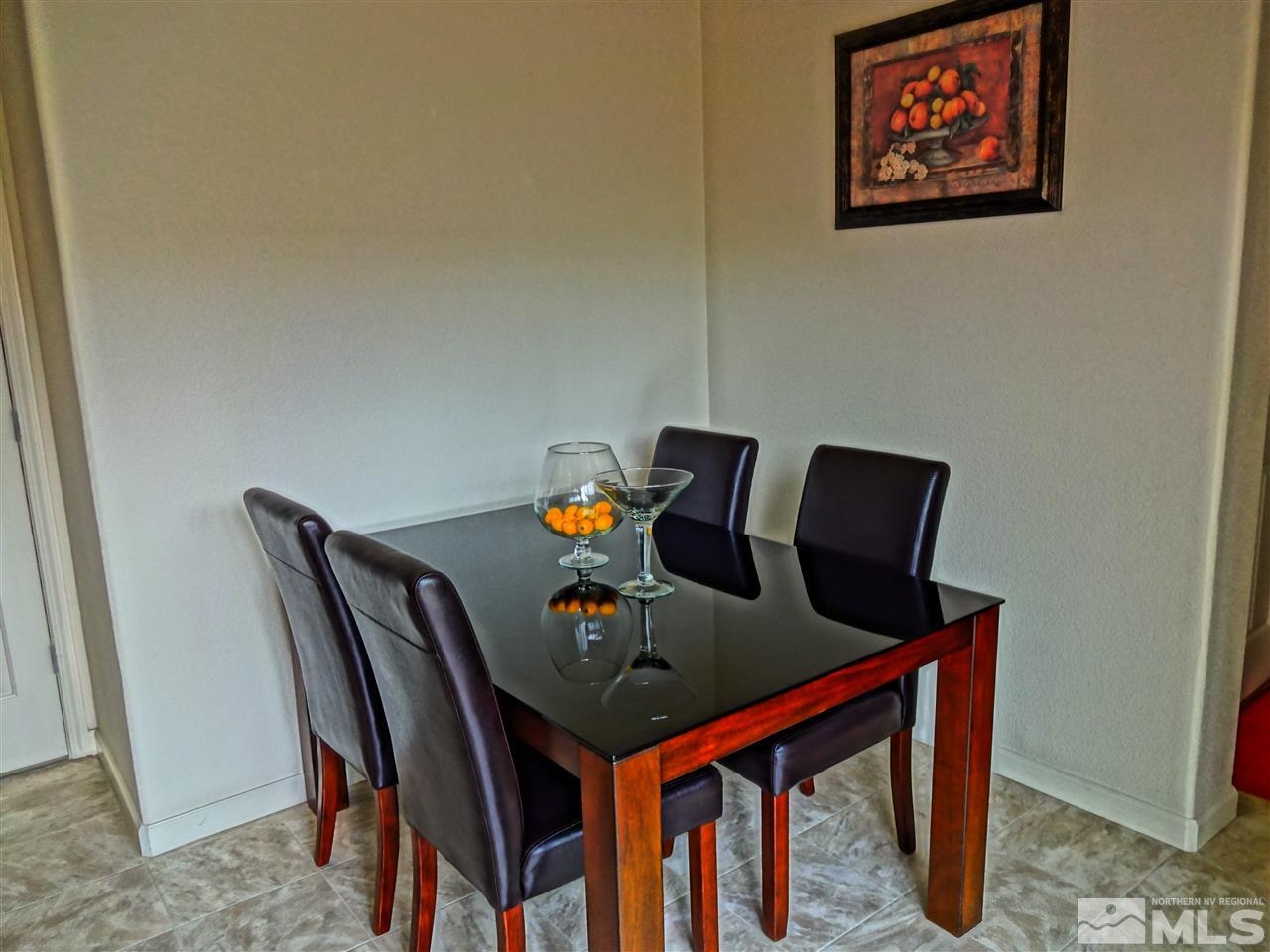2130 Hellaby Lane Reno, NV 89502 - Photo 7 of 17 Photo 7