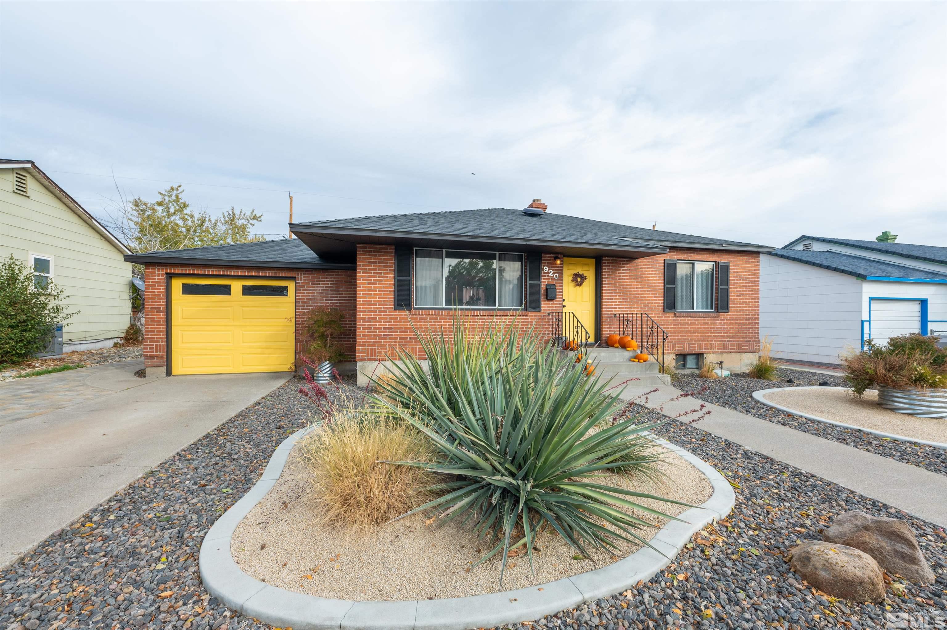 920 Belgrave Avenue Reno, NV 89502 - Photo 1 of 33 Photo 1