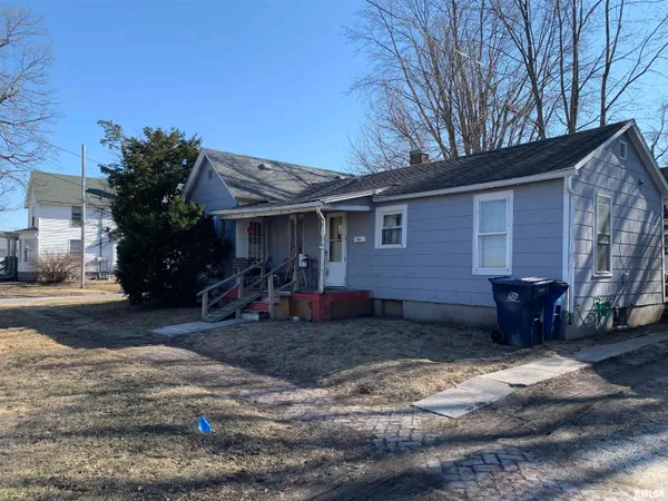 $59,500 | 401 West 3rd Avenue, Monmouth, IL 61462