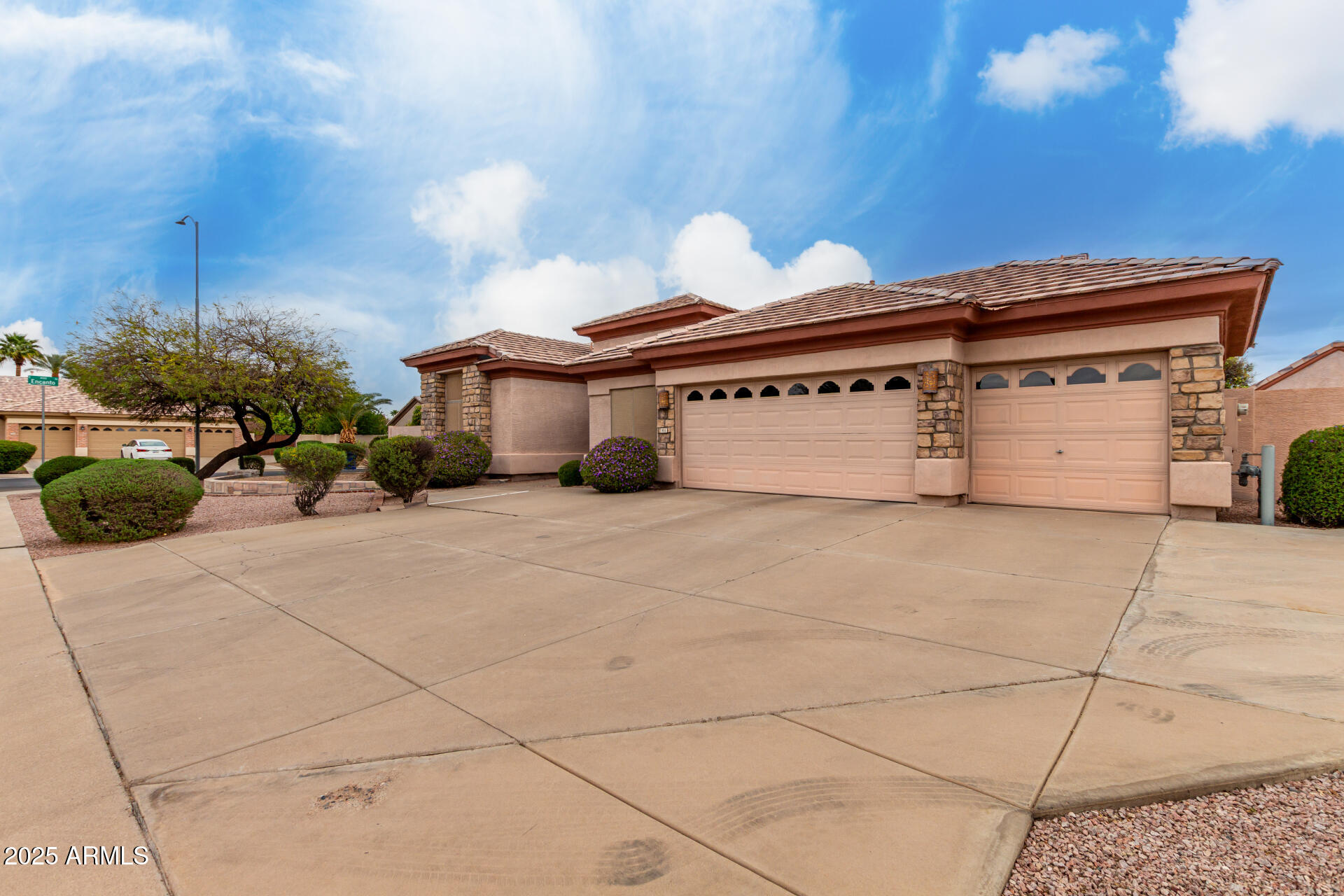 951 North Norfolk Mesa, AZ 85205 - Photo 6 of 45 04 Norfolk