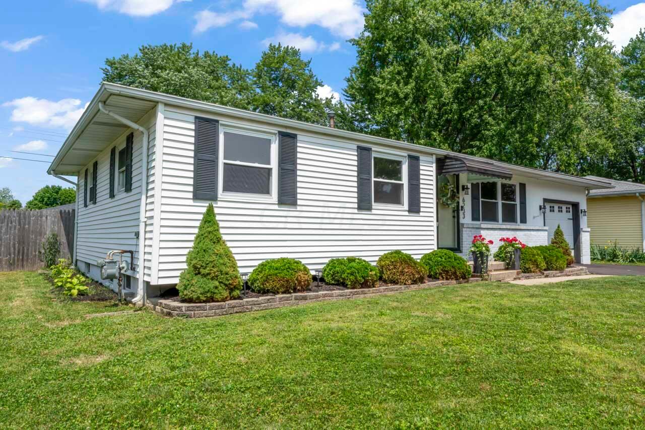 6233 Faircrest Road Columbus, OH 43229 - Photo 34 of 42 33