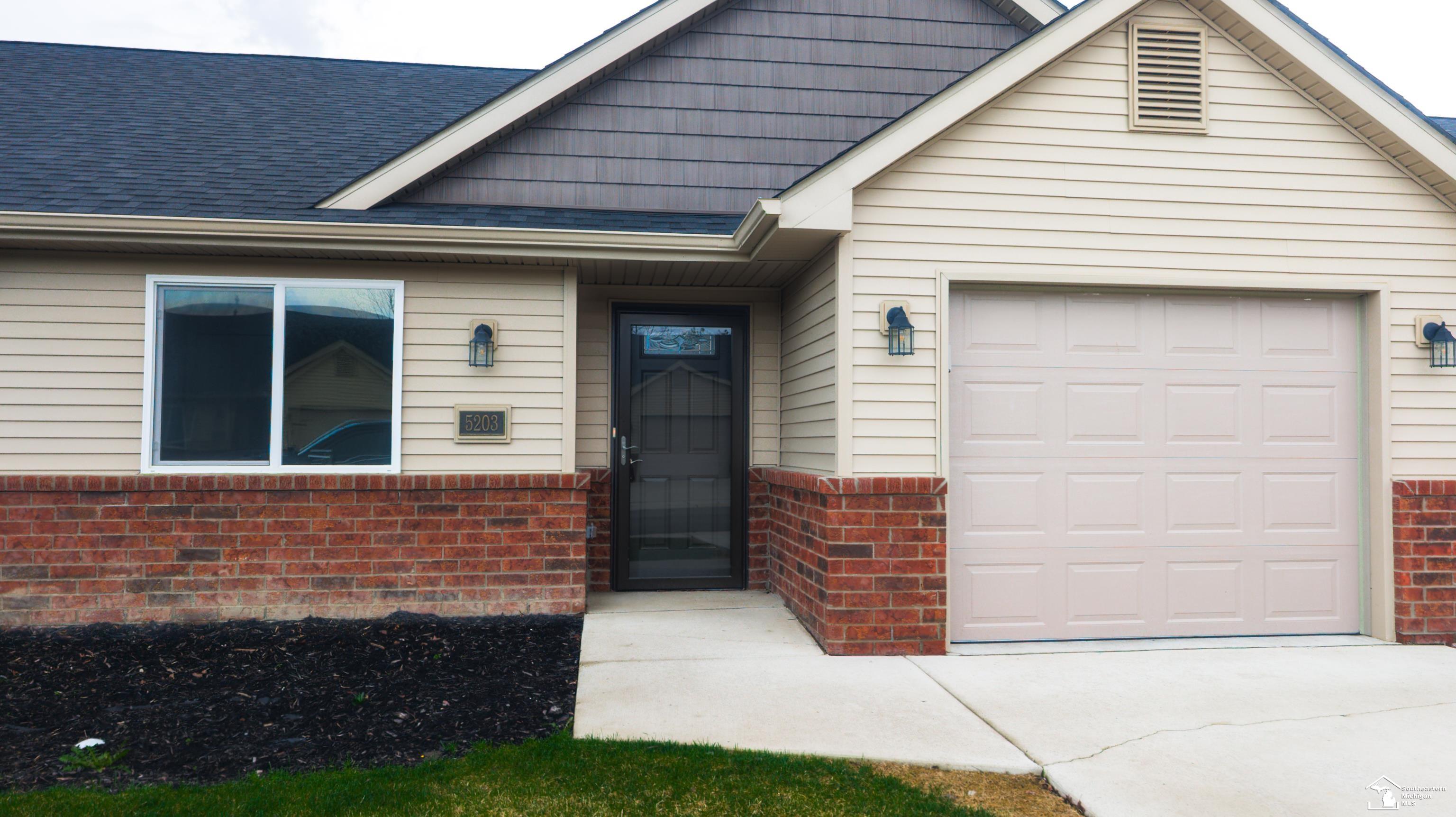 5203 Volterra Drive Monroe, MI 48161 - Photo 20 of 20 50201288-a5d83767-83c6-423a-9437-ee86326253d5.JPG