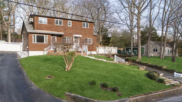 $729,000 | 653 Meadow Road, Smithtown, NY 11787