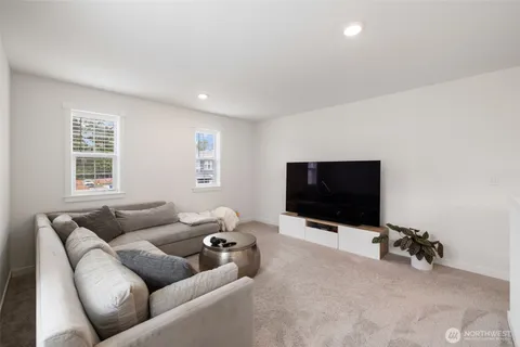 $765,000 | 30250 117th Court Southeast, Auburn, WA 98092