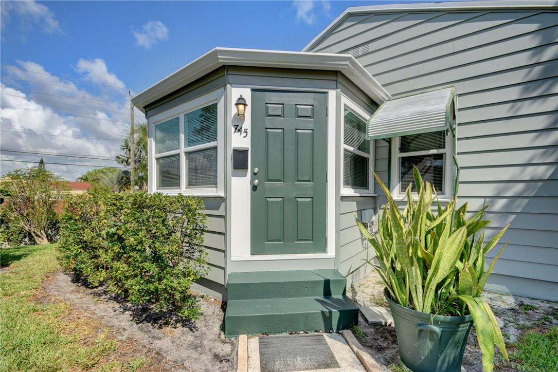 745 Hampton Road West Palm Beach, FL 33405 - Photo 5 of 5 Outdoor ShowerAll Electric Upgraded