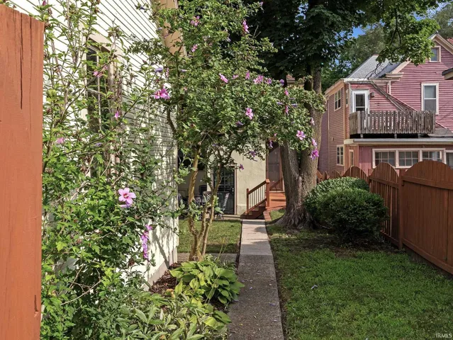 $424,900 | 1227 West Berry Street, Fort Wayne, IN 46802