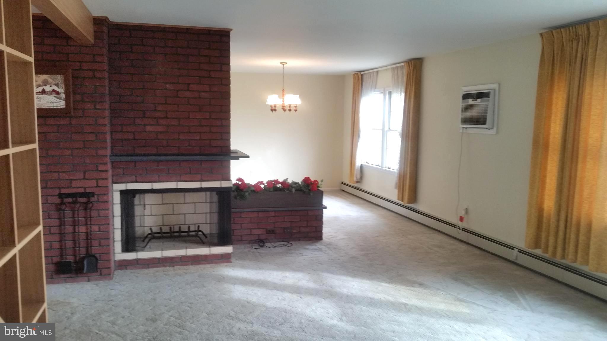 4205 White Oak Road Paradise, PA 17562 - Photo 11 of 25 Gallery Image 11