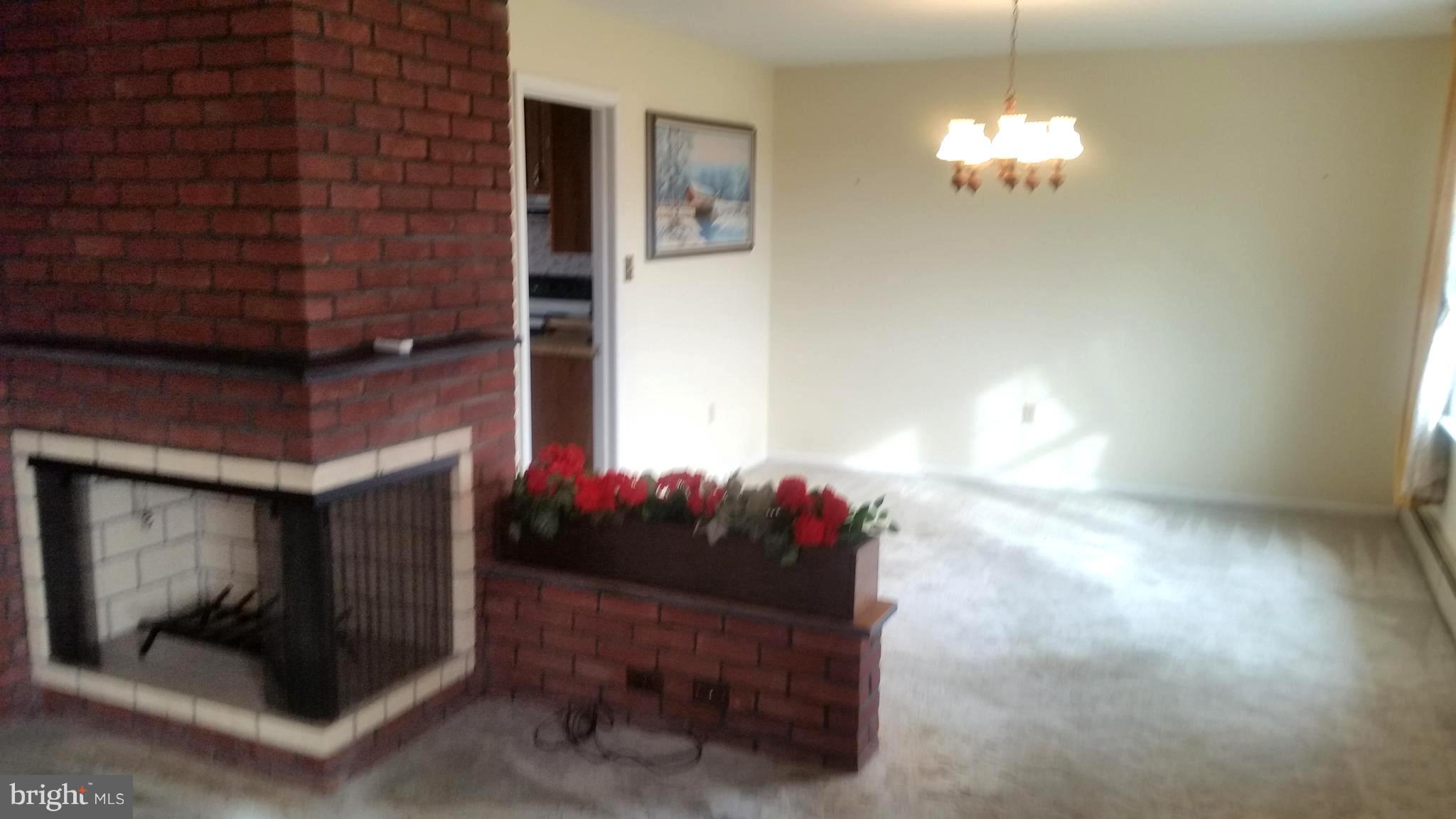 4205 White Oak Road Paradise, PA 17562 - Photo 10 of 25 Gallery Image 10