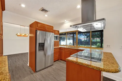 $680,000 | 4756 Southwest 72nd Avenue, Davie, FL 33314