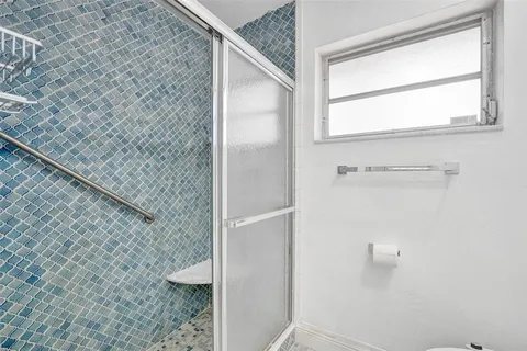 $680,000 | 4756 Southwest 72nd Avenue, Davie, FL 33314