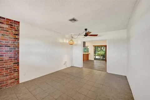 $680,000 | 4756 Southwest 72nd Avenue, Davie, FL 33314