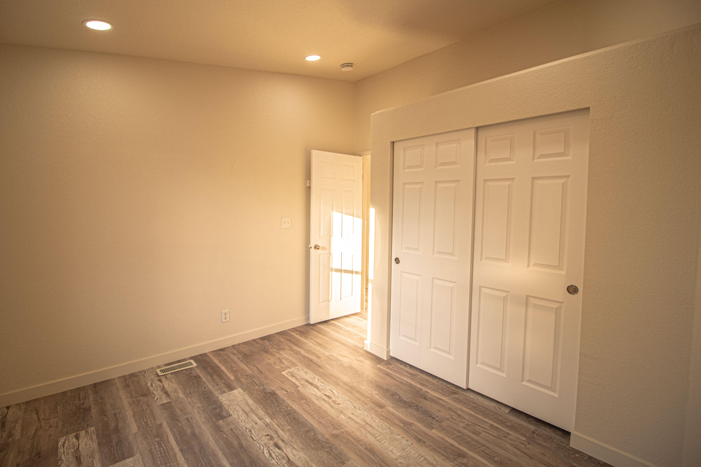 4444 Avenue R Palmdale, CA 93552 - Photo 12 of 14 IMG_5592-HDR
