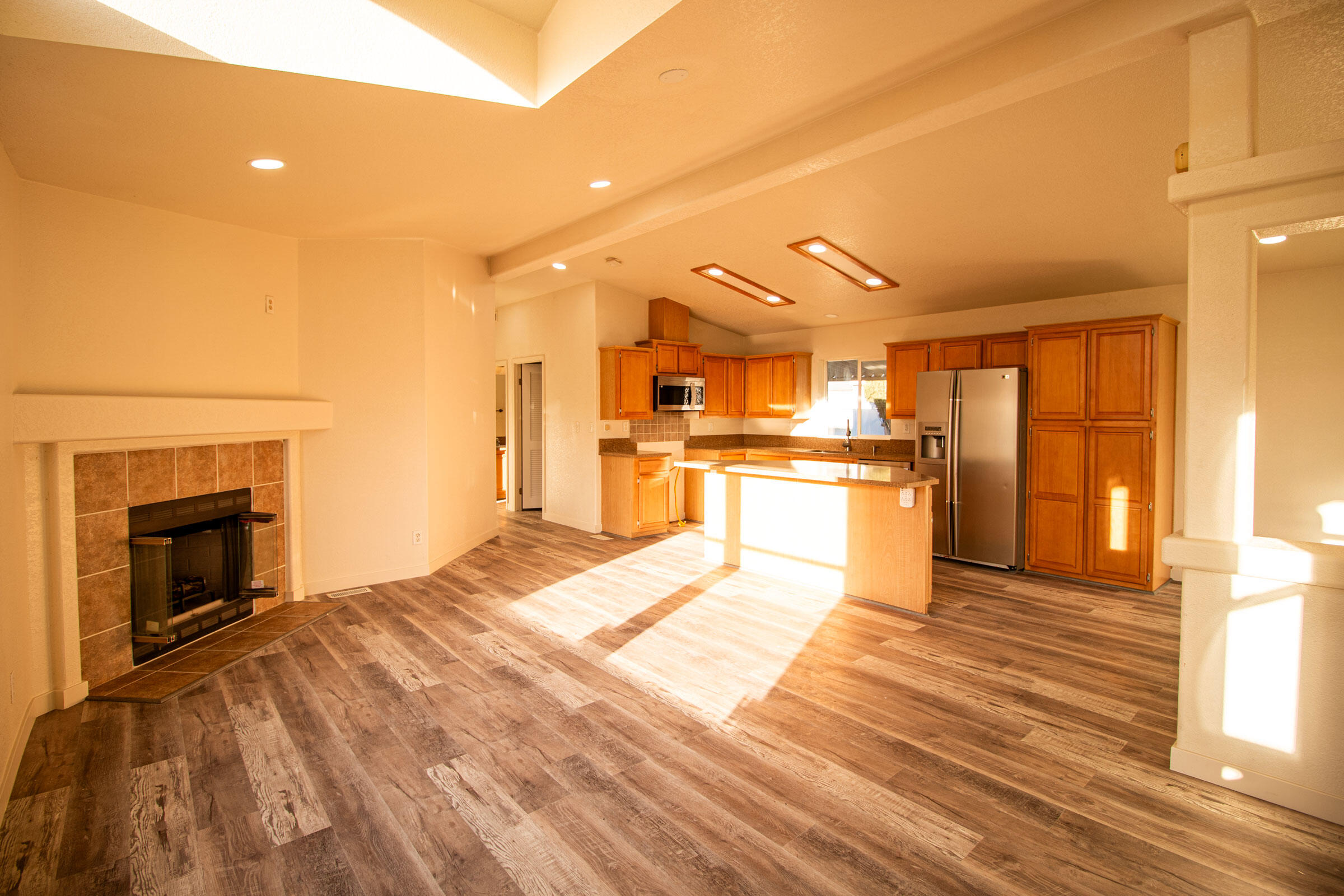 4444 Avenue R Palmdale, CA 93552 - Photo 5 of 14 IMG_5561-HDR