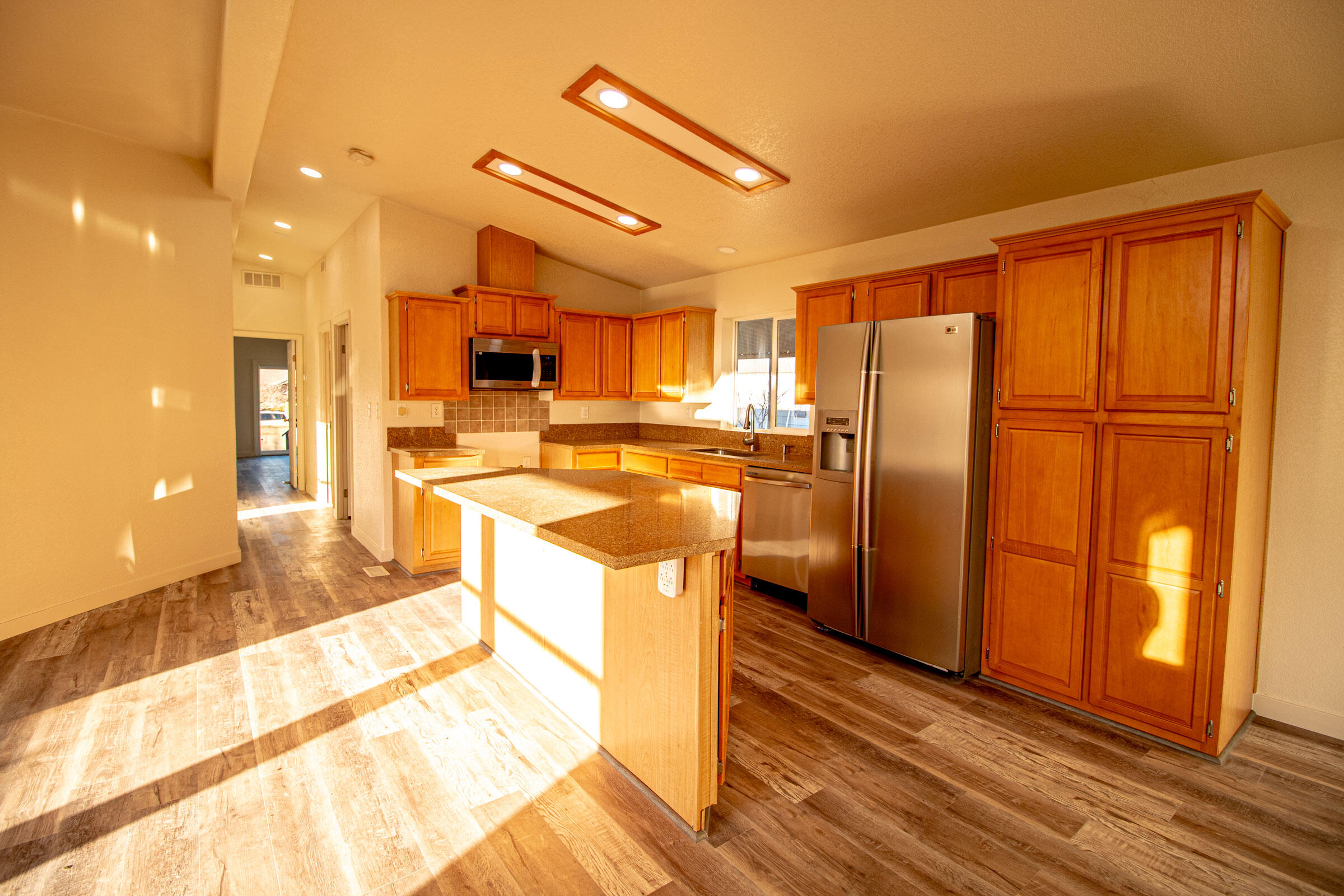 4444 Avenue R Palmdale, CA 93552 - Photo 10 of 14 IMG_5580-HDR