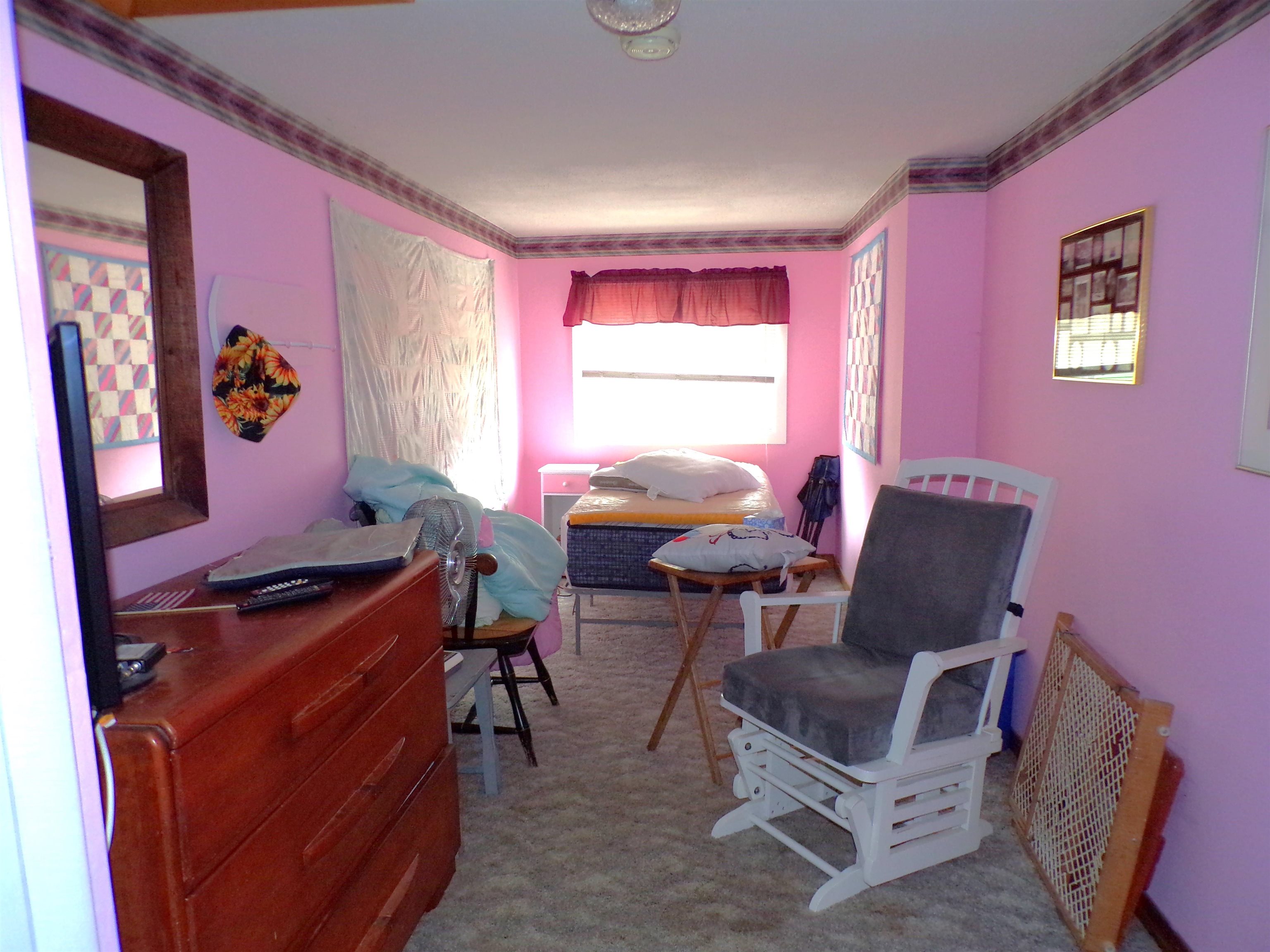 40 Lark Street Franklin, NH 03235 - Photo 12 of 13