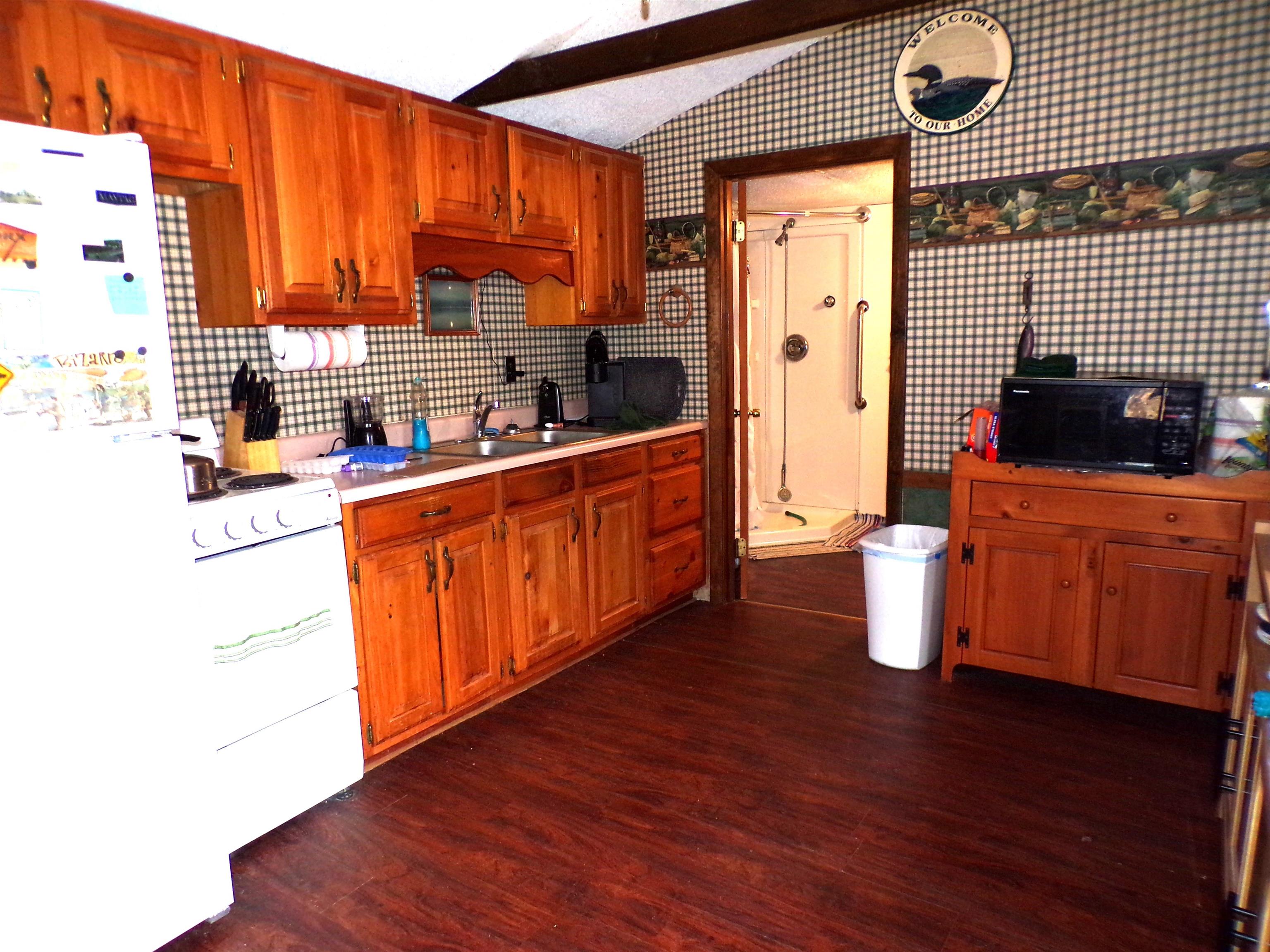 40 Lark Street Franklin, NH 03235 - Photo 2 of 13