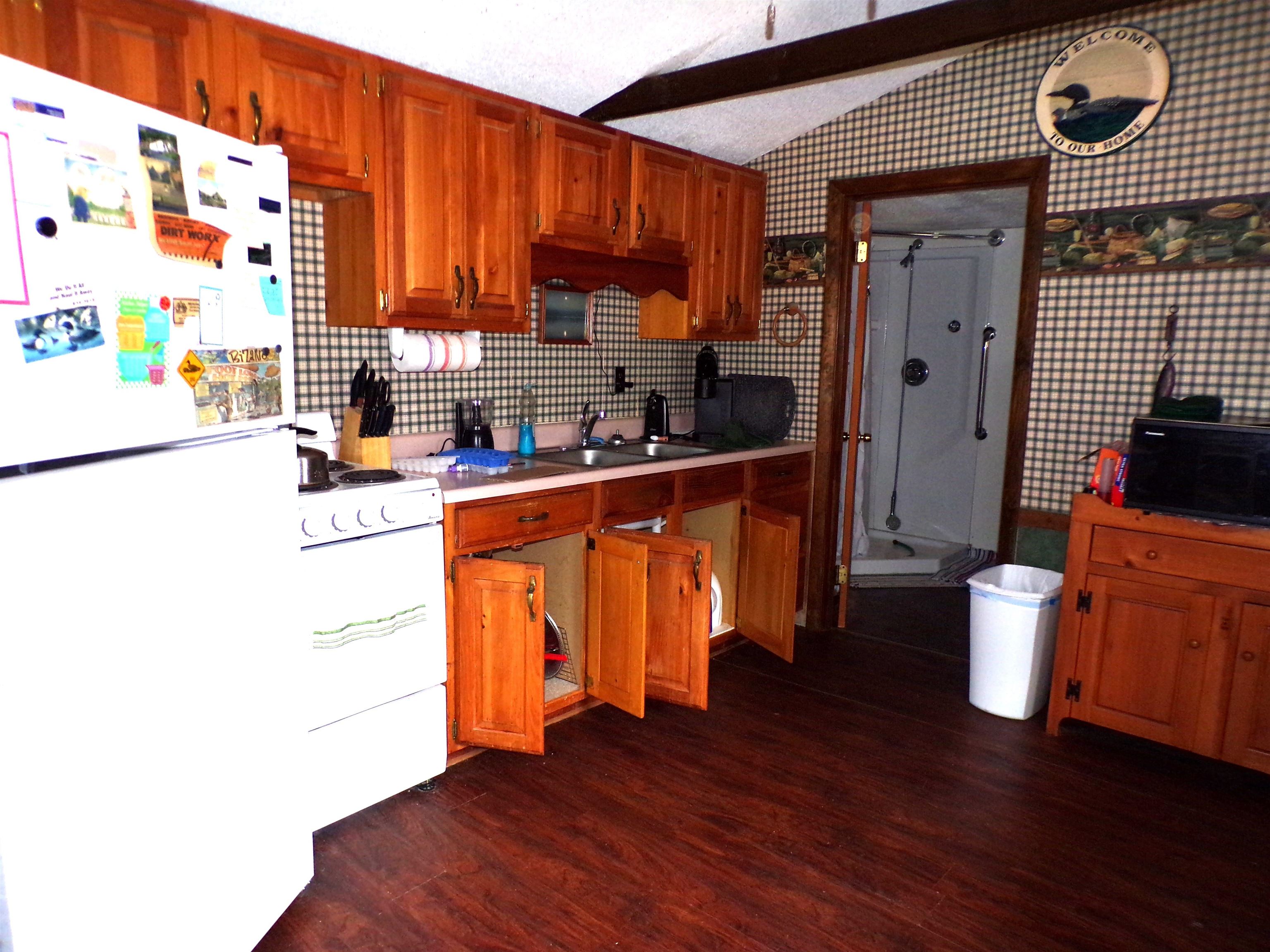 40 Lark Street Franklin, NH 03235 - Photo 3 of 13