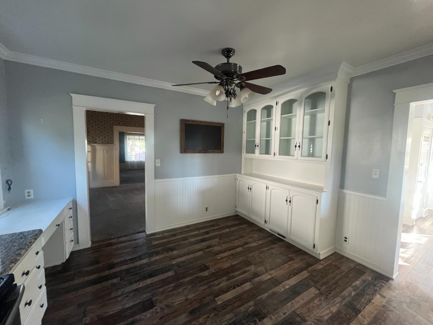 471 South Reed Avenue Reedley, CA 93654 - Photo 18 of 54