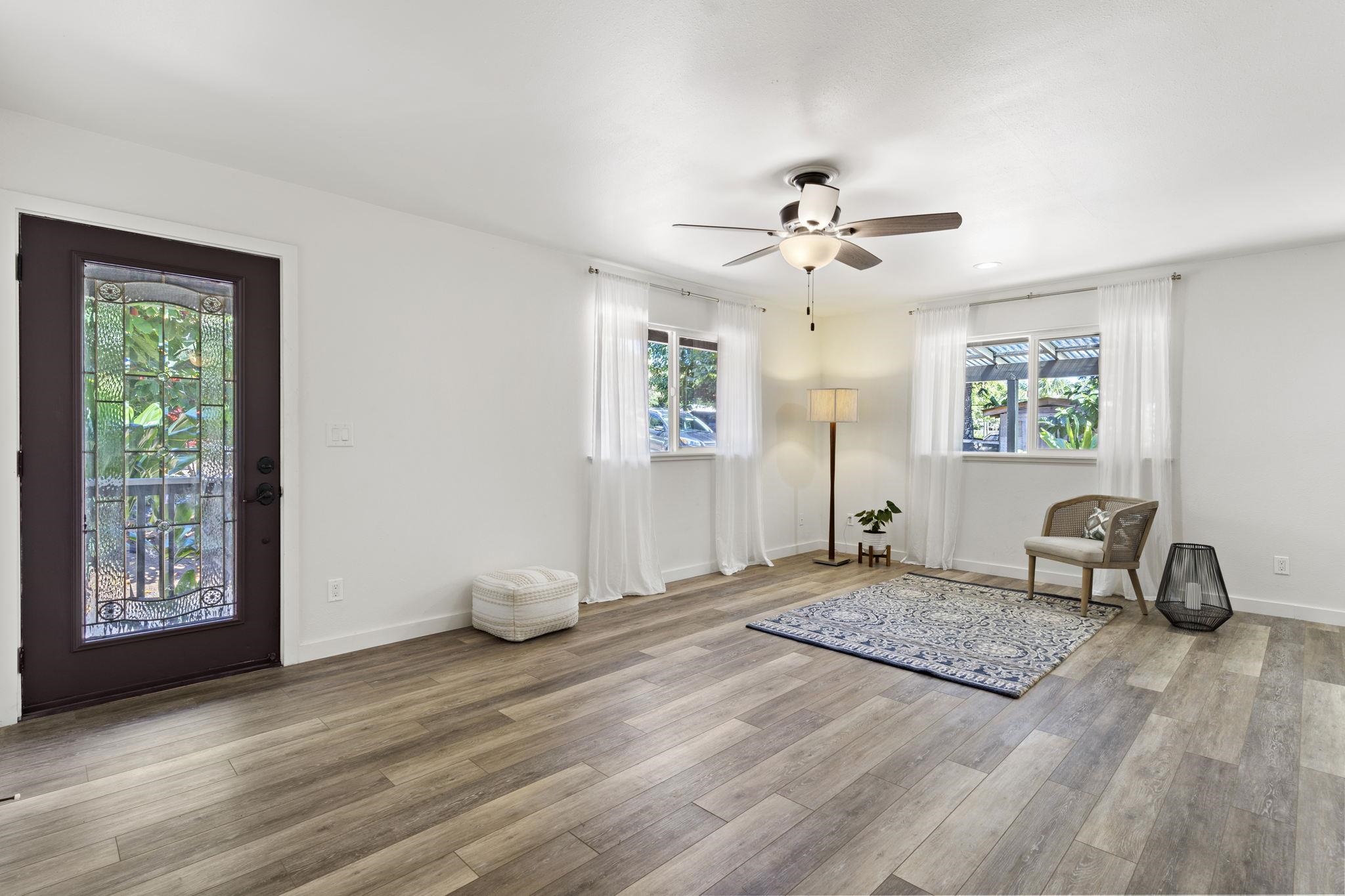14 Kahiapo Place Haiku, HI 96708 - Photo 5 of 30 a living room with furniture and a window