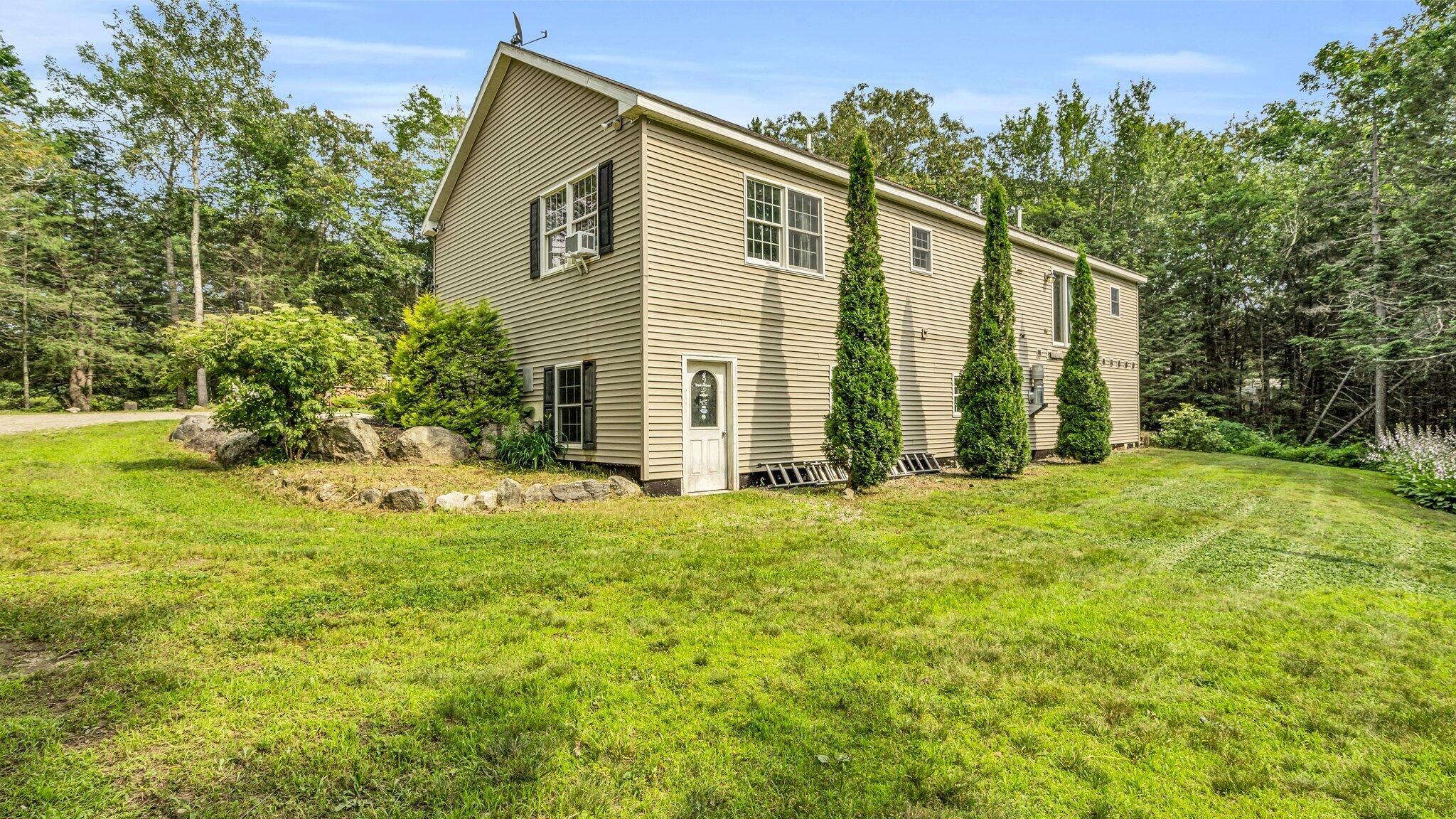 15 Juniper Hill Road Boothbay, ME 04537 - Photo 3 of 42 3