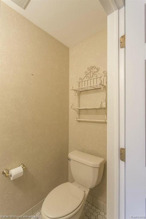 24291 Jamestowne Road Novi, MI 48375 - Photo 39 of 54