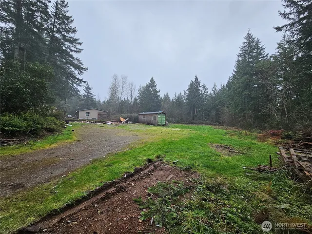$299,500 | 719 Tiedman Road Southwest, Lakebay, WA 98349