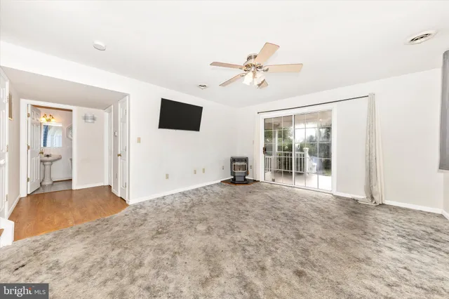 $2,600 | 105 Ridge Avenue, Taneytown, MD 21787