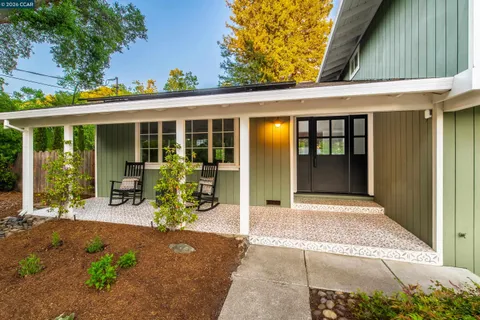 $2,285,000 | 860 Paradise Court, Lafayette, CA 94549